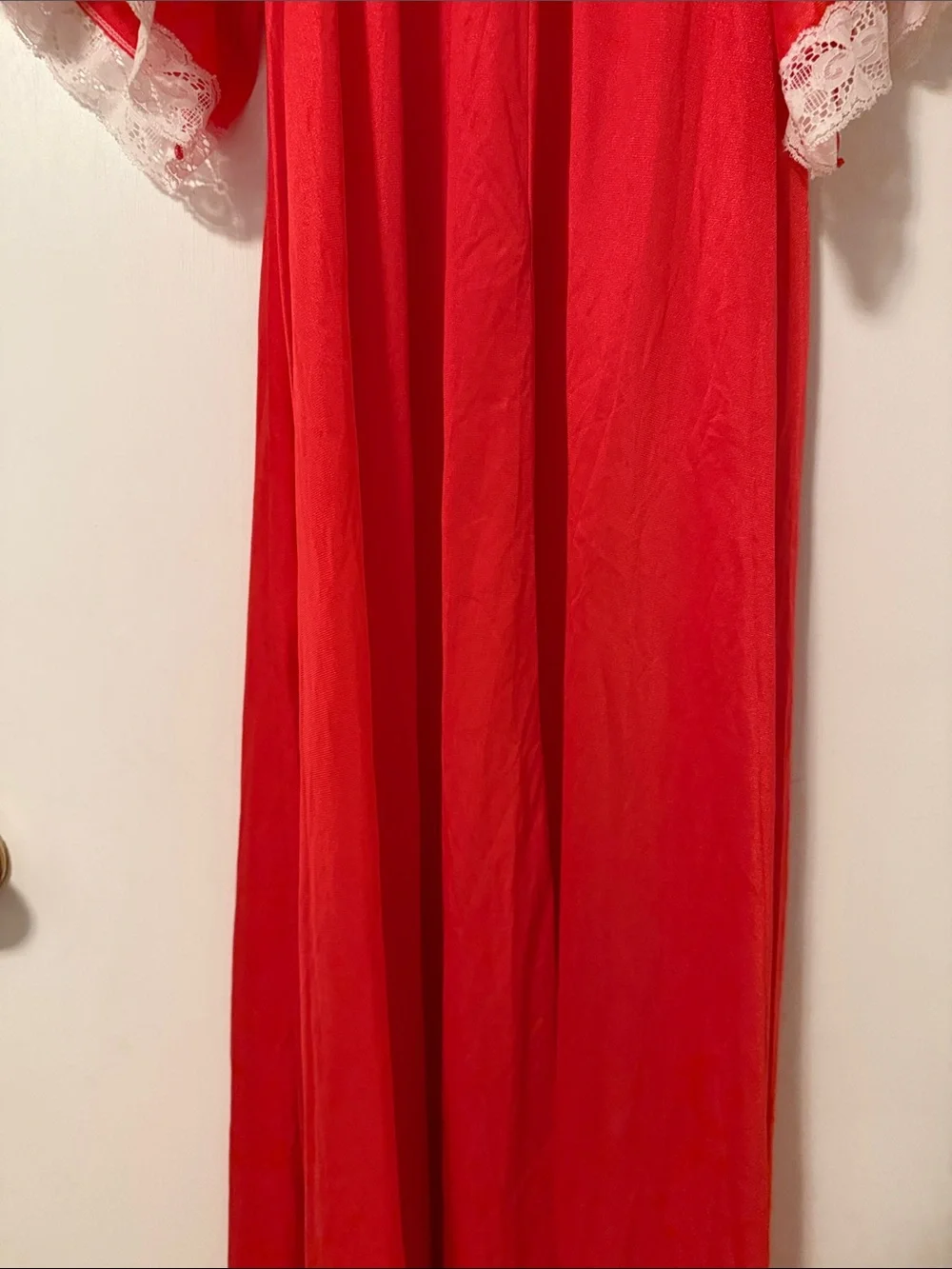 Vintage Erica Loren New York Red Nightgown White Lace OS One Size Flowy Retro - Picture 9 of 10